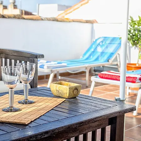 One-bedroom With Terrace Picasso